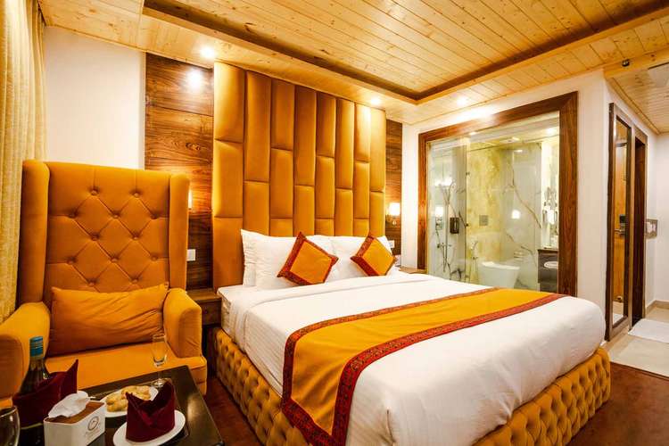 Manali Luxury Vacation with Snow White Resort – Centrally Heated